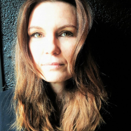 Elisabeth profile
