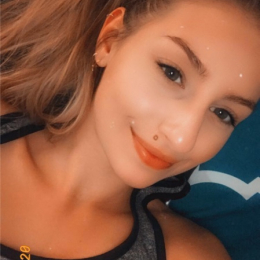 Laura profile