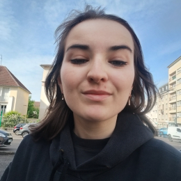 Lola profile