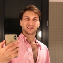 Romain profile
