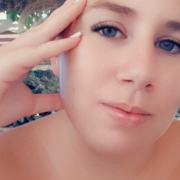 Alexia profile