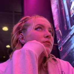 Chloé profile