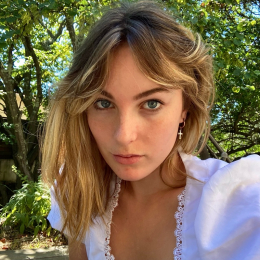 Lola profile