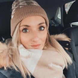 Agathe profile
