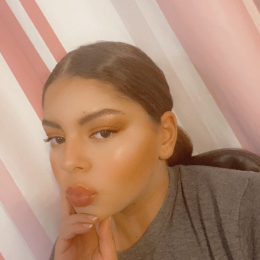 Amira profile