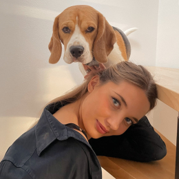 Claudia profile