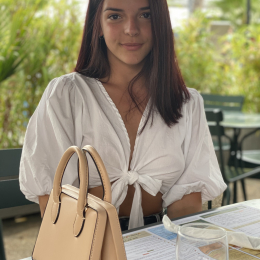 Laurie profile