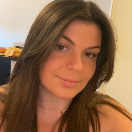 Elyna profile