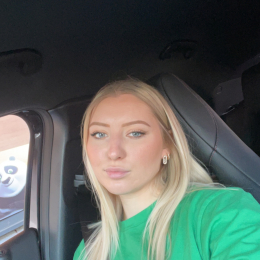 Laura profile
