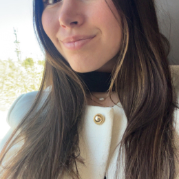 Célia profile