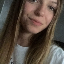 émeline profile