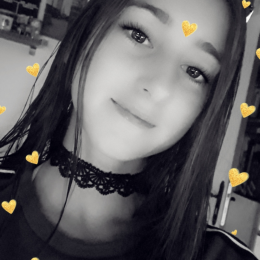 Estelle profile