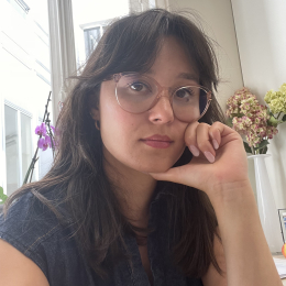 Hélène profile