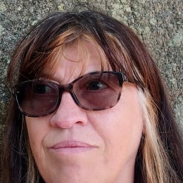 Eliane profile