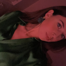 Anais profile