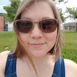 Caroline profile