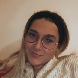 Agathe profile