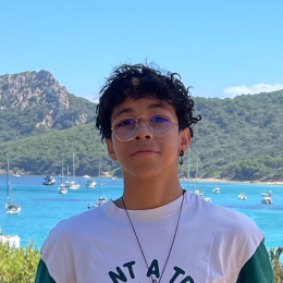 Léo profile