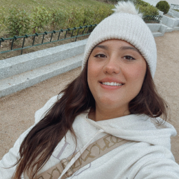 Andrea profile