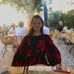 Madeleine profile