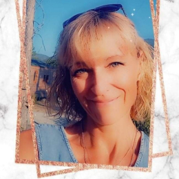 Véronique profile