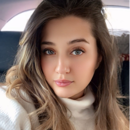 Nadine profile