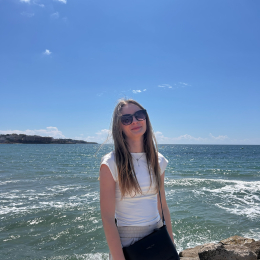 Ilona profile