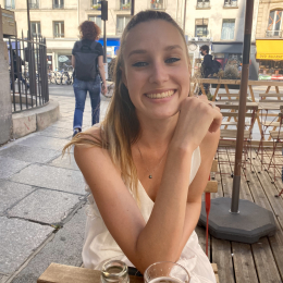 Justine profile