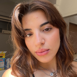 Gloria profile