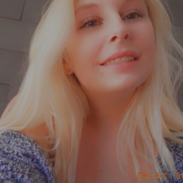 Célia profile