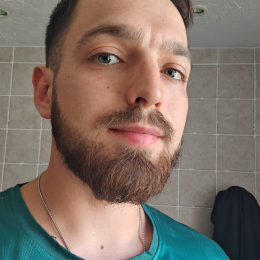 Romain profile