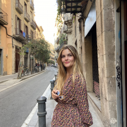 Laure profile