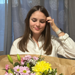 Amélia profile