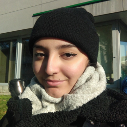 Lyna profile