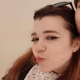 Andreea profile