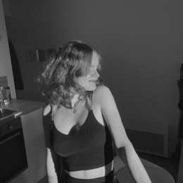 Margaux profile