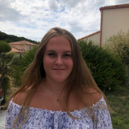 Hélène profile