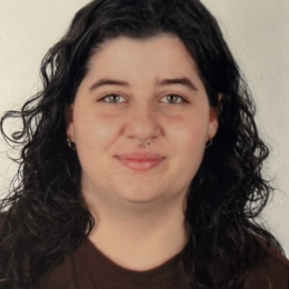 Yanira profile