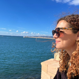 Manon profile
