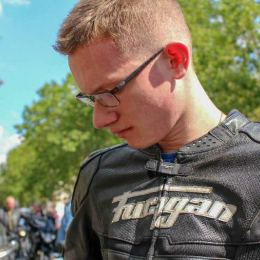 Nicolas profile