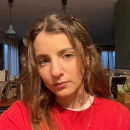Eléna profile