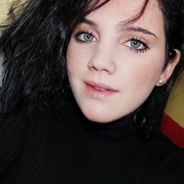 Laura profile