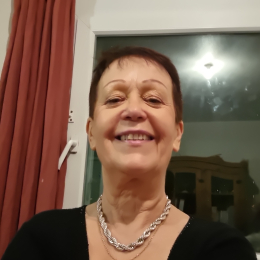 Sylviane profile