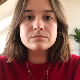 Léa profile