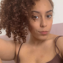Naomi profile
