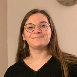 Caroline profile