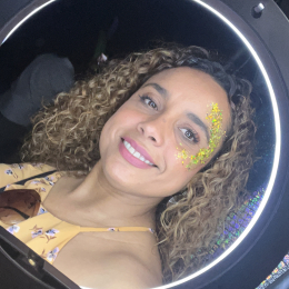Leonor profile