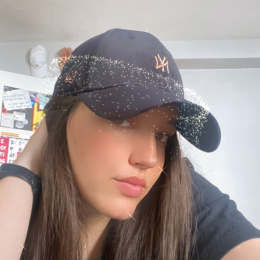 Sarah profile