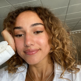Anna profile