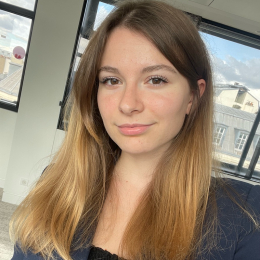 Laura profile